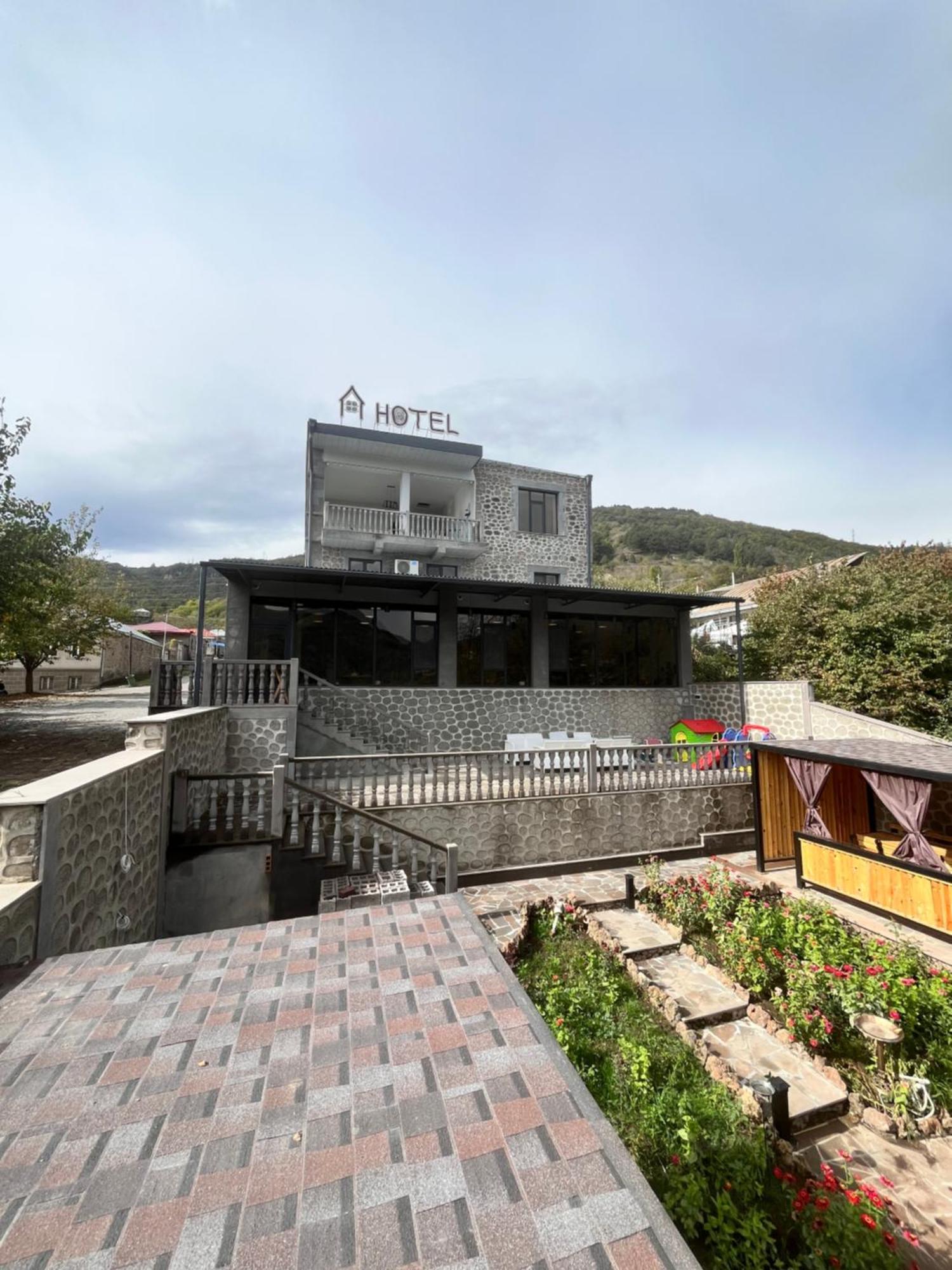 Popock Goris Hotel Exterior foto